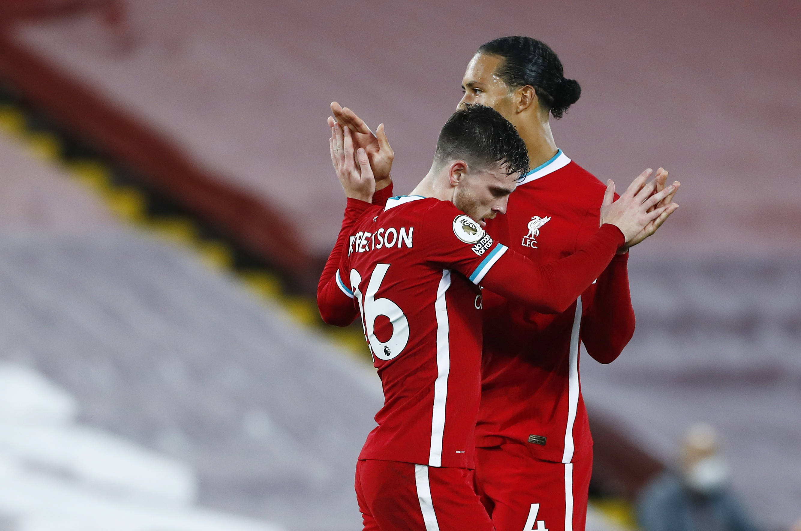 后离不开两 后离不开两